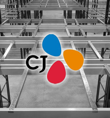 United Material Handling, Material Handling, Warehouse Logistics, Logistics, Warehousing, Automated Storage Solutions, ASRS, Pallet Racking, Drive-In Racking, Push Back Racking, Racks, Rack, Racking, Storage, Installation, Carton Flow, Cantilever Racks, Push Back Racks, Drive In Racks, Guard Rails, Safety, Pallet Flow, Mezzanine