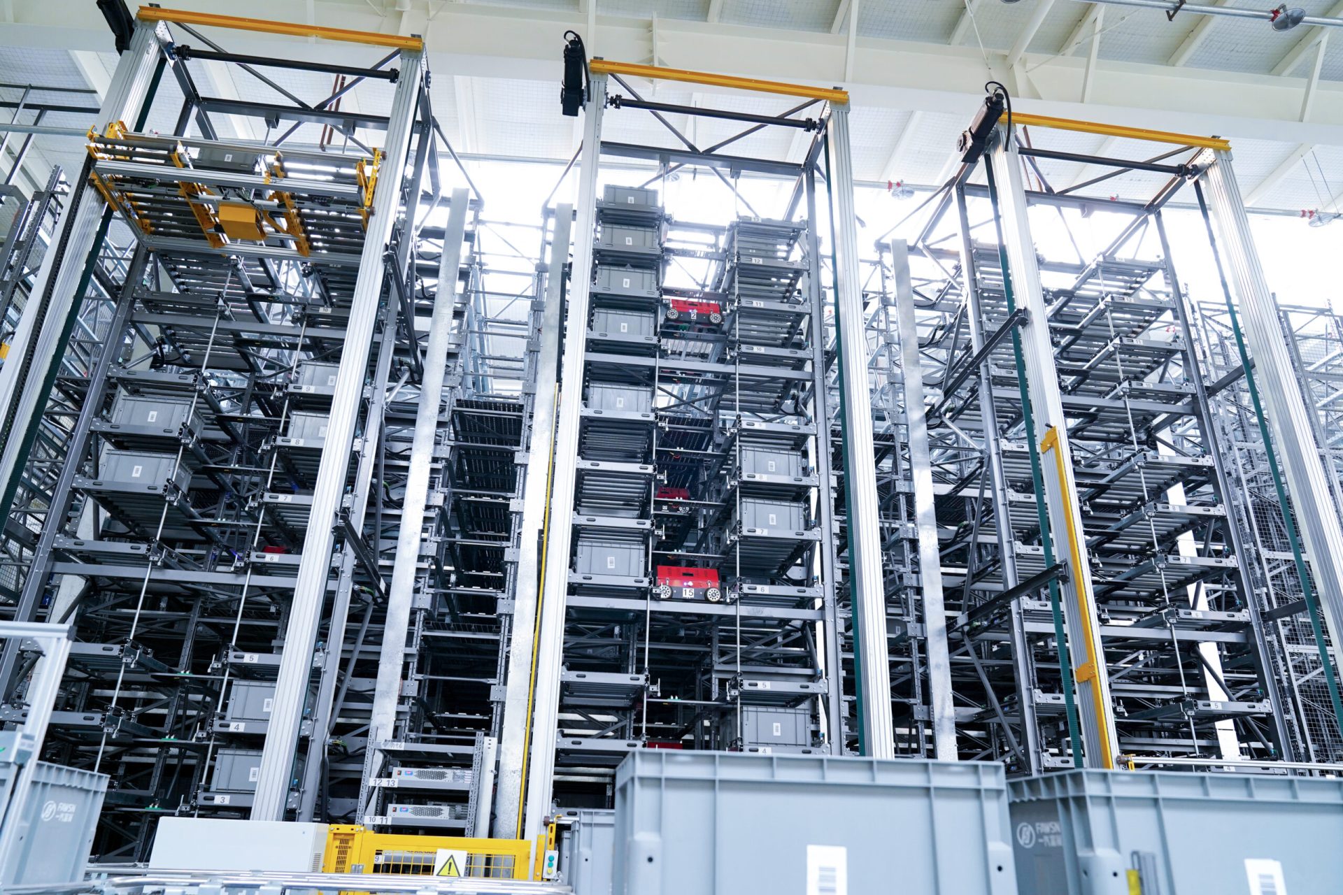 United Material Handling, Material Handling, Warehouse Logistics, Logistics, Warehousing, Automated Storage Solutions, ASRS, Pallet Shuttle, Robotics, Automation, Stacker Crane, Multi-Shuttle